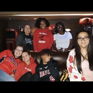 Meet your Posher, Haley